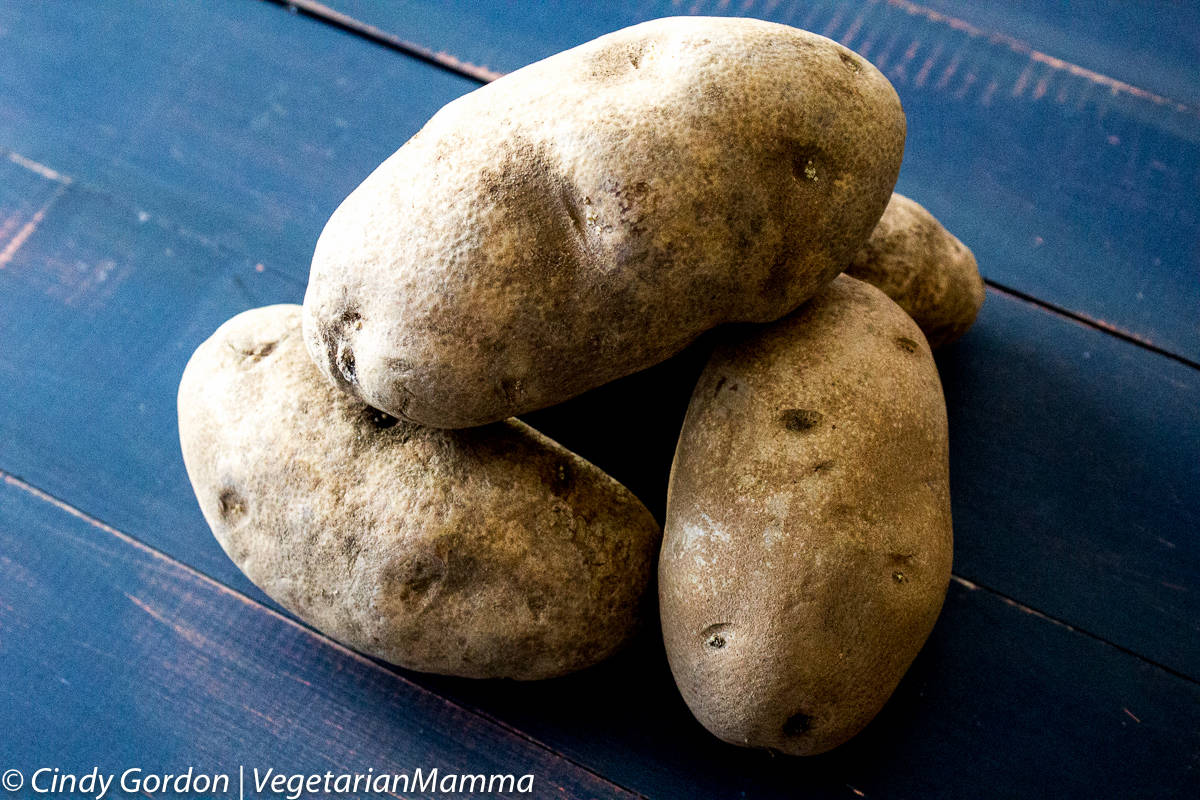 unwashed whole potatoes