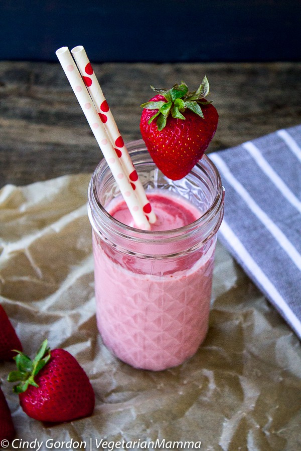 Easy Roasted Strawberry Shake – Single Serve!