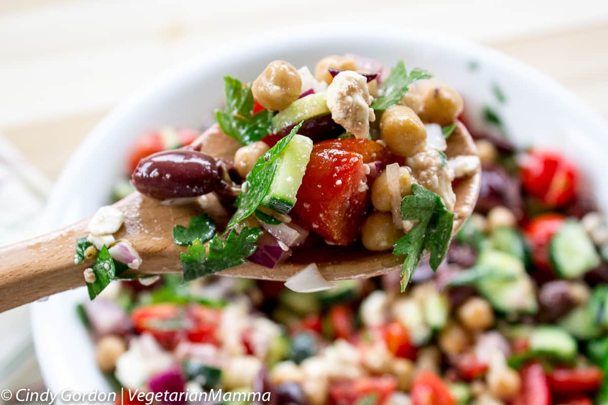 Mediterranean Chickpea Salad