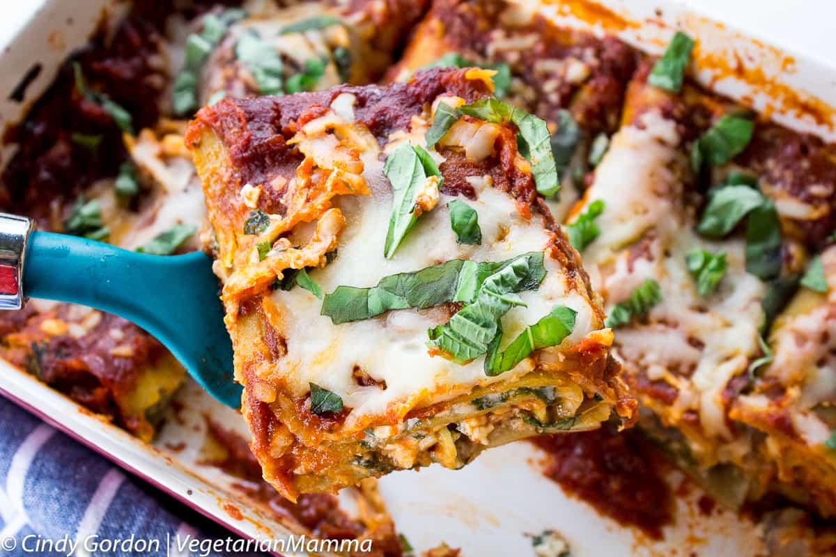 slice of Spinach Mushroom Lasagna on a spatula