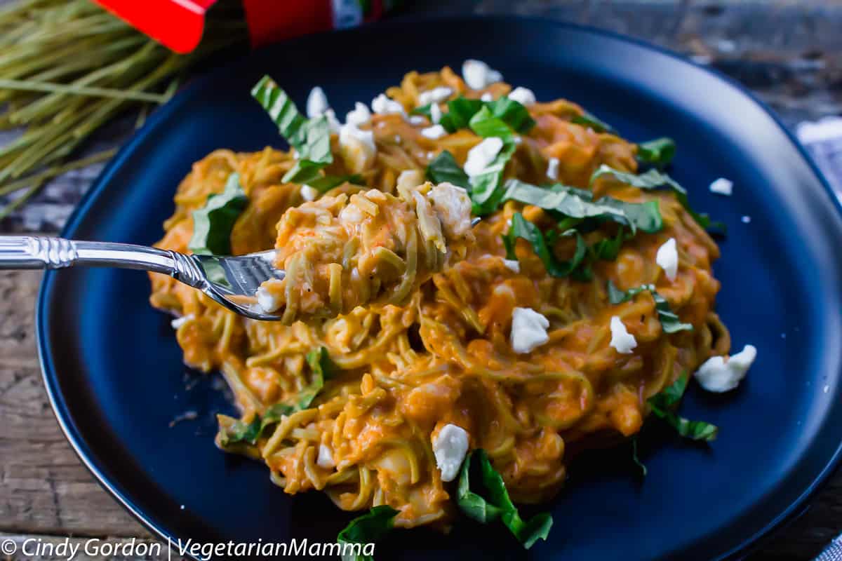 Cheesy Roasted Red Pepper Alfredo