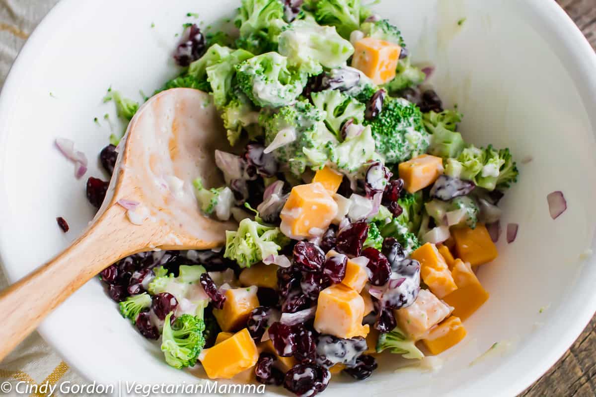 Broccoli cheddar Salad 