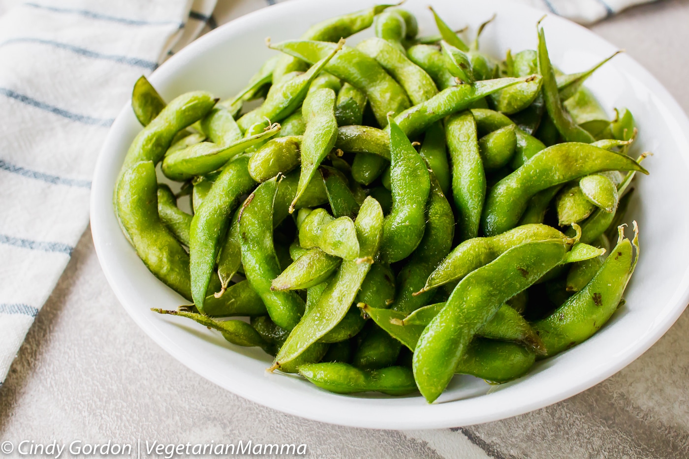 Air Fryer Edamame in a bowl