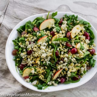 Gorgonzola Cheese and Apple Salad is easy to make.