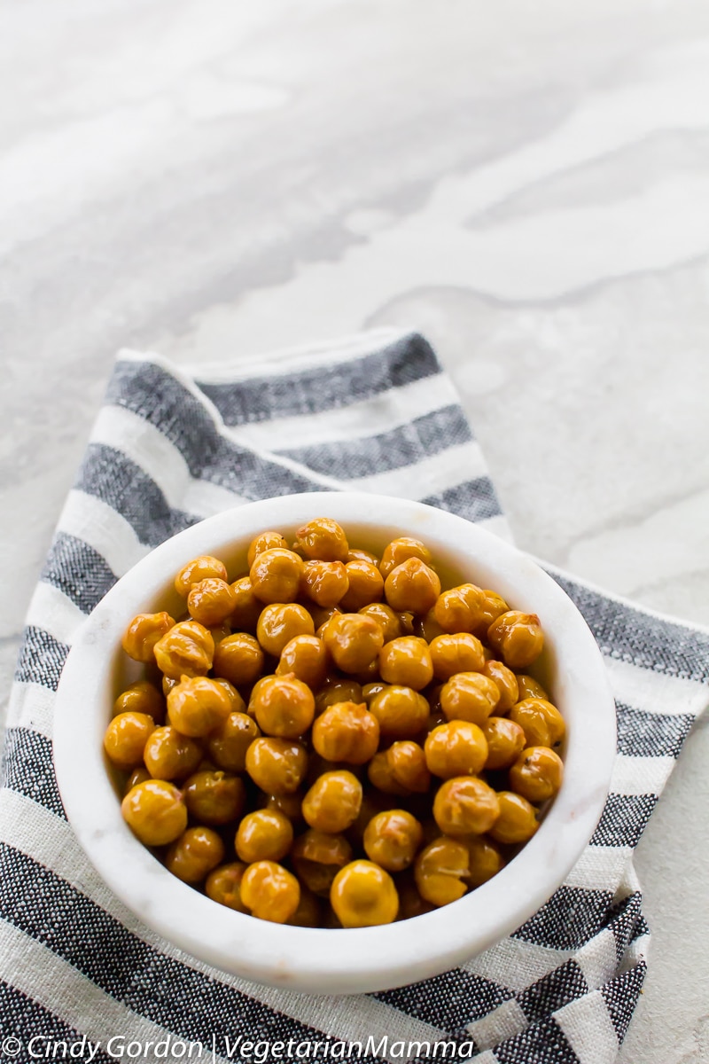 Bowl of Air Fryer Chickpeas 