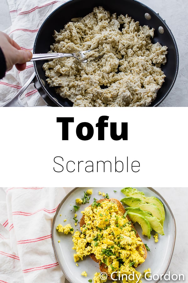 This Tofu Scramble looks JUST like scrambled eggs but is actually a great vegan breakfast alternative with the benefits of Turmeric! #tofuscramble #veganscramble #brunch