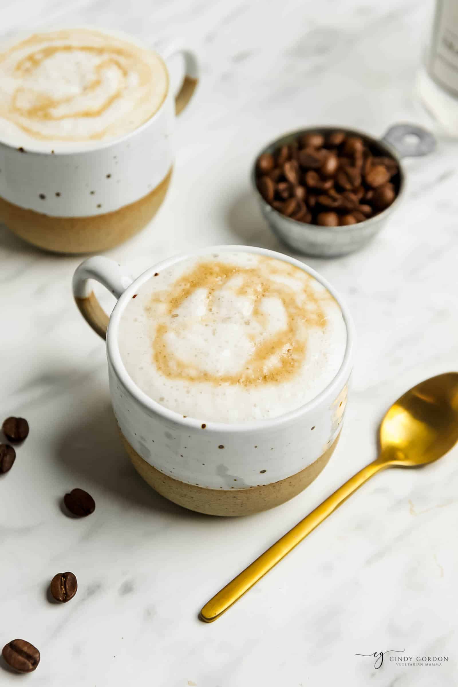 Oat Milk Latte (Simple + EASY Oat Milk Coffee Recipe!)