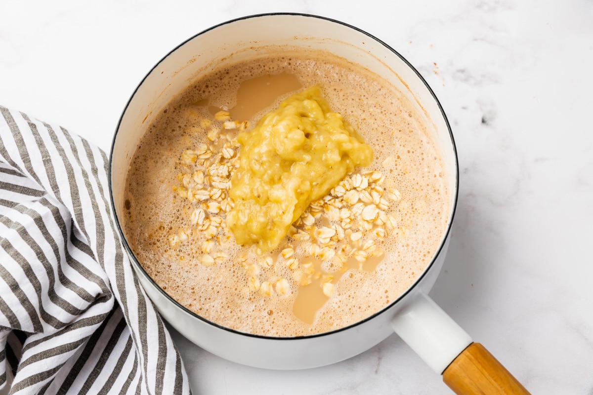 Bananas and Cream Oatmeal Vegetarian Mamma