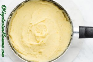 The potatoes are nice and creamy in the pan and ready for transfer to a nice bowl.