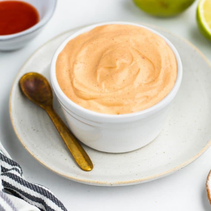 Smoky Red Pepper Crema - Vegetarian Mamma