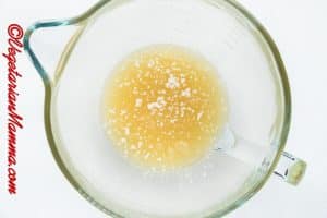 Add the chickpea liquid and cream of tartar to the bowl of an electric stand mixer with the whisk attachment fitted.