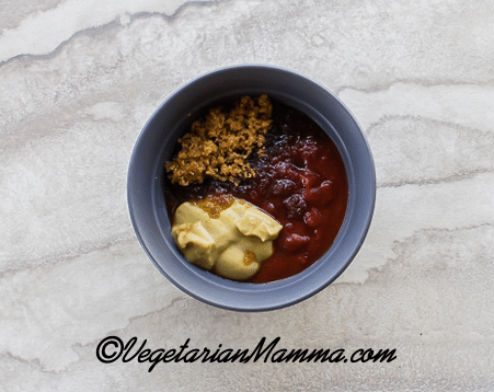 In a black bowl, combine the glaze ingredients to create the mixture.