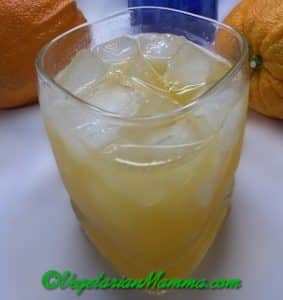 Glass filled with OO7 and ice